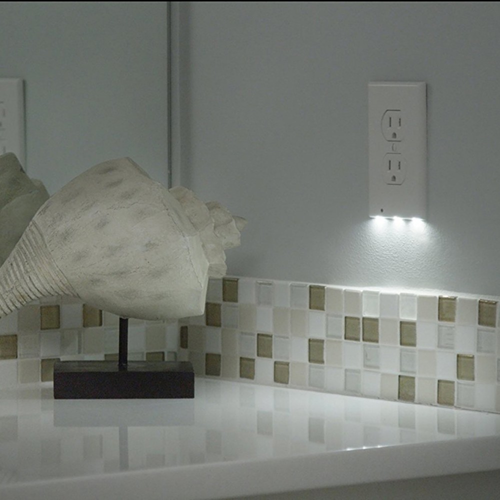 5-Pack Outlet Cover with Built-In LED Light - Gallery 24