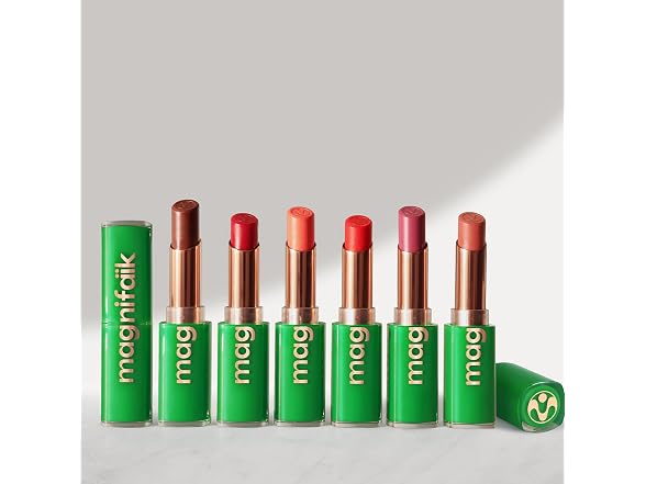 Magnifaik Beijo Luminous Lipstick Raisin 0.1 oz
