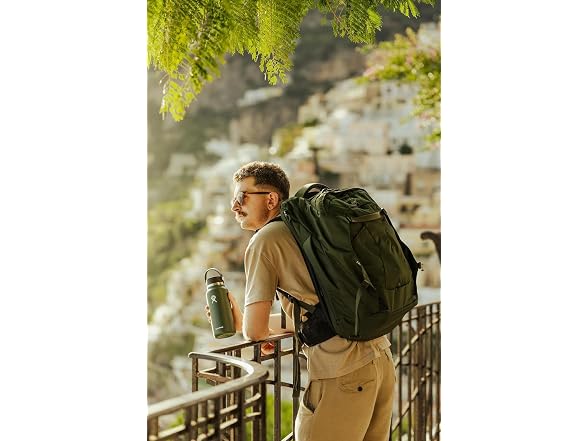 Osprey 10003677 O/S OspreyFarpoint 40L Men's Travel Back (Open Box)