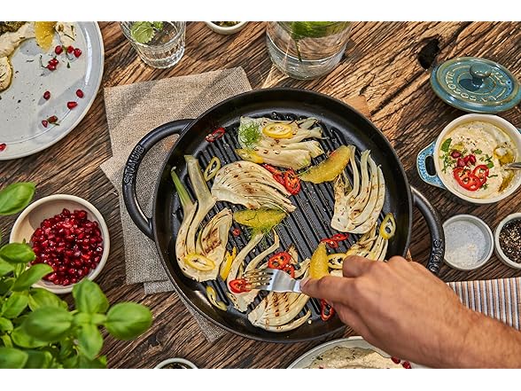 Staub Round Grill Pan 10-inch Matt