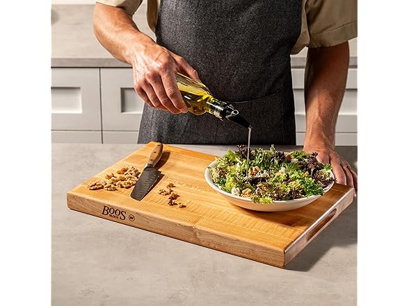 John Boos R-Board Series Rectangular Wooden Maple Cutting Board 18”x12” – 1.5” Thick, 10-lb Reversible Butcher Block with Edge-Grain & Finger Grips – Made in the USA (Open Box)