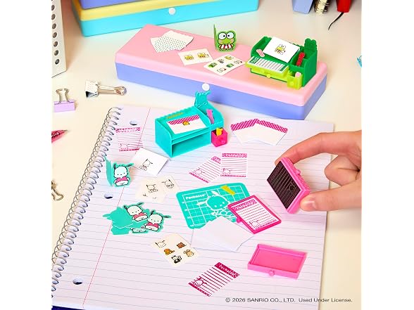 MGA's Miniverse Make It Mini Hello Kitty and Friends Series 3
