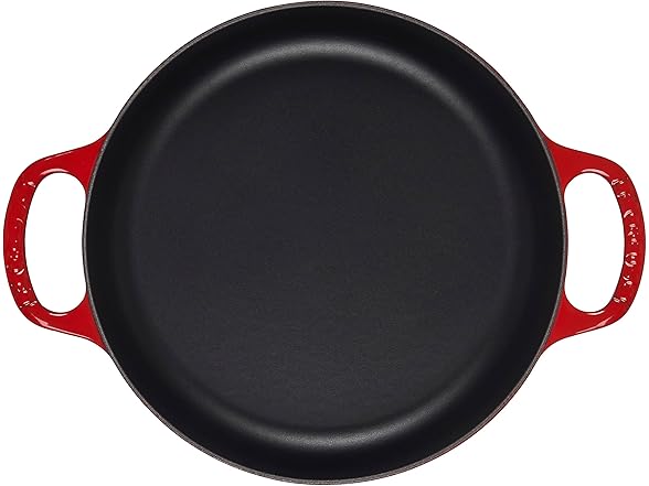 Le Creuset Enameled Cast Iron Signature Everyday Pan