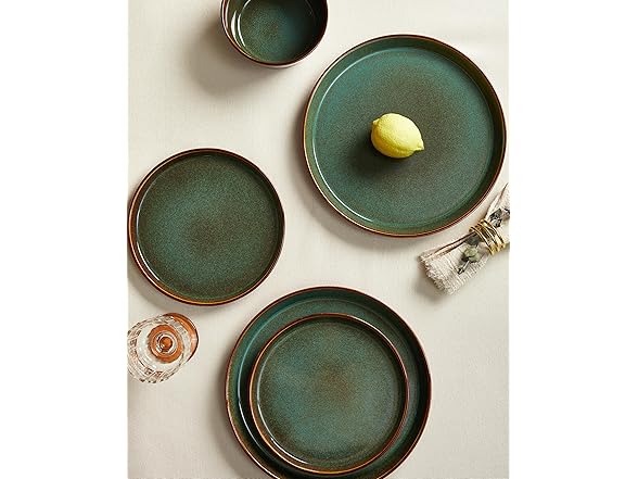 Pokini Plates and Bowls, 12 Pieces
