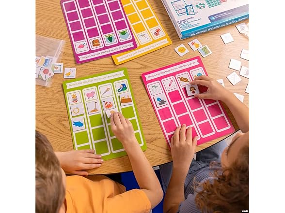 Rhyming Words Activity Kit 23pc