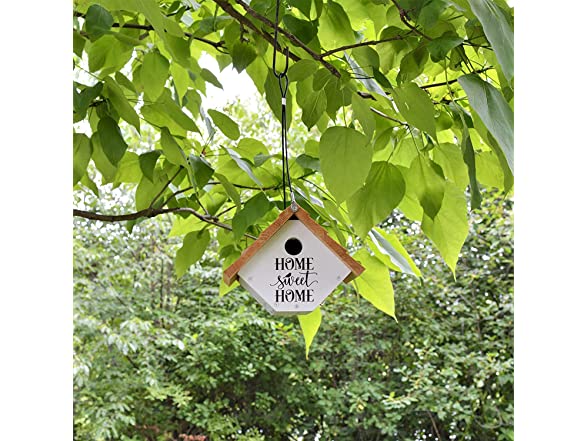 Wild Wings Farmhouse Wren House