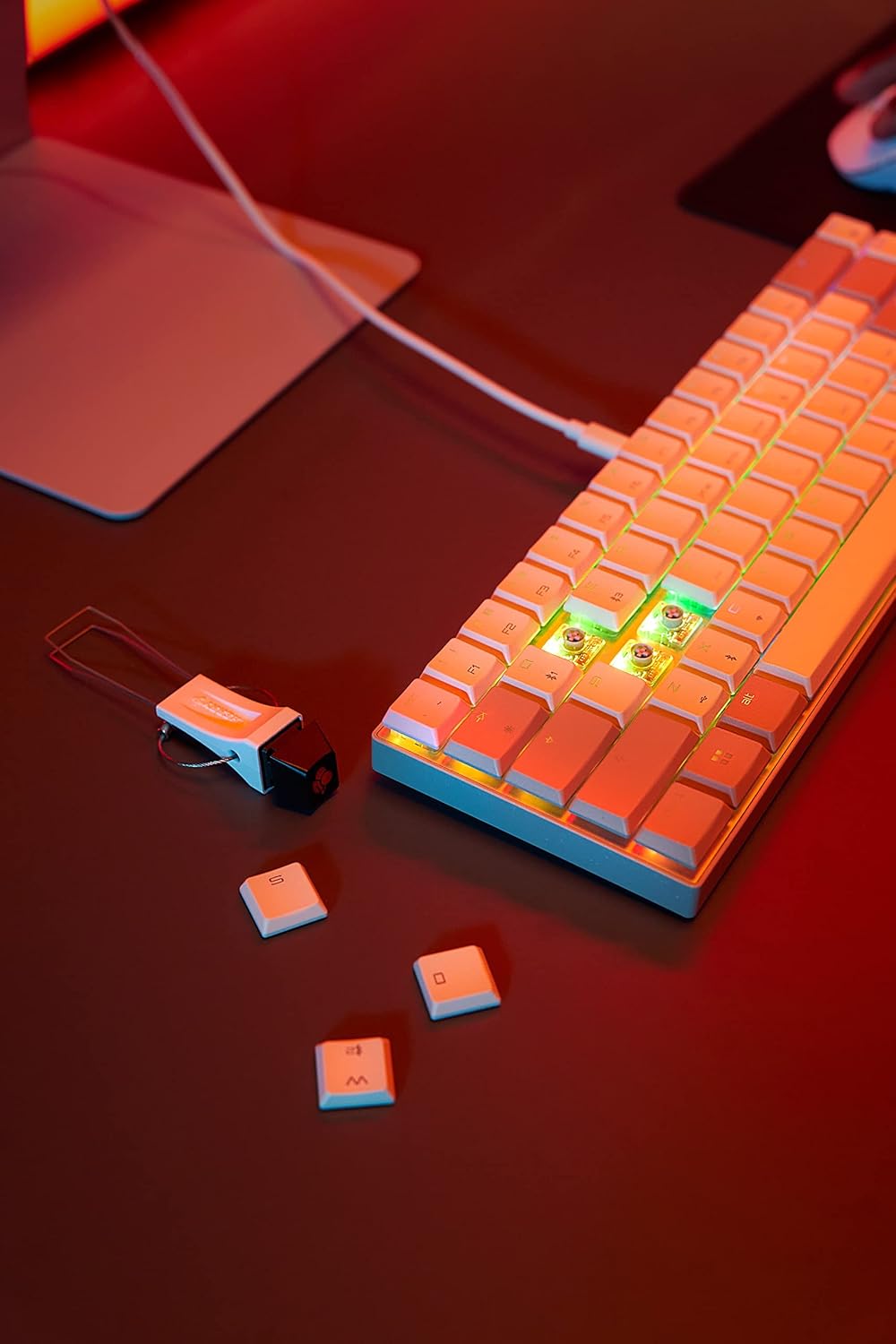 Cherry MX-LP 2.1 Compact Wireless Gaming Keyboard - Gallery 15