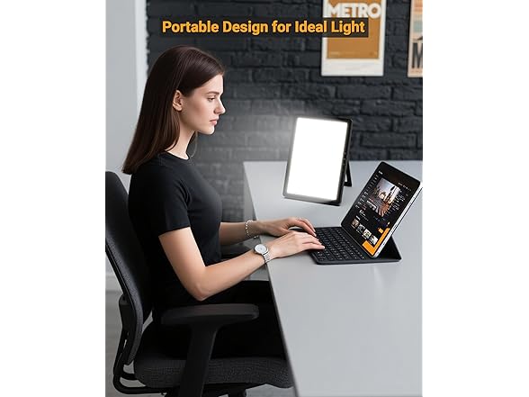 TroupePal LED Table Lamp