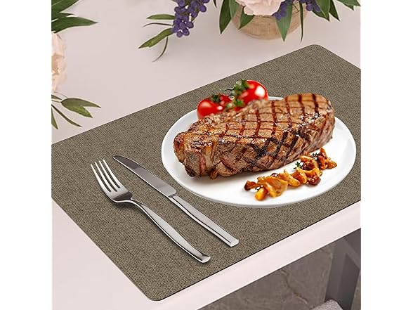 DOLOPL Placemats Set of 6, Brown Faux Leather