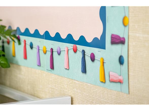 Teacher Created Resources Oh Happy Day Pom-Poms Border