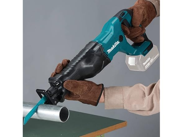 Makita XRJ04Z 18V LXT Lithium-Ion Reciprocating Saw