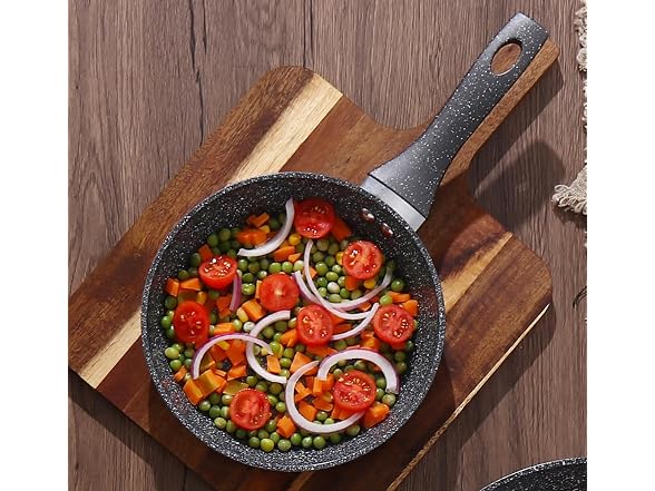 Lorren Home Trends 8" Ceramic Coated Fry Pan
