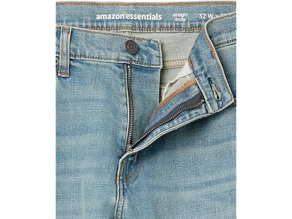 Amazon Essentials Mens Jean Lt Blue (32x32)