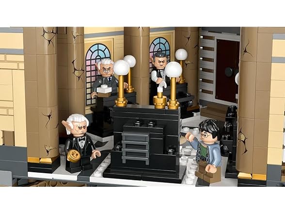 LEGO Harry Potter Gringotts Wizarding Bank