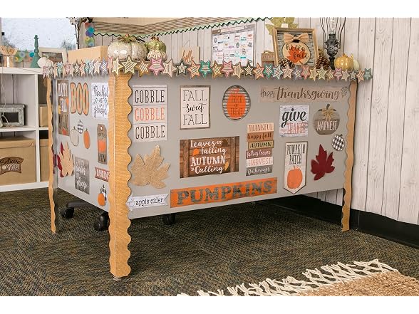Burlap Scalloped Border Trim