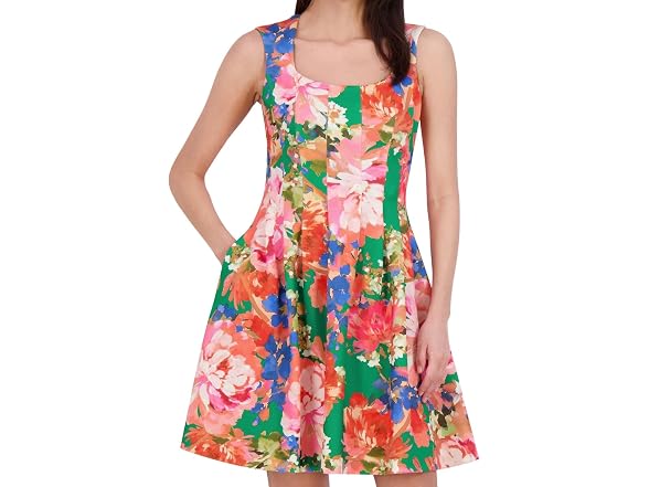 Vince Camuto Women (2) Sleeveless Square Dress
