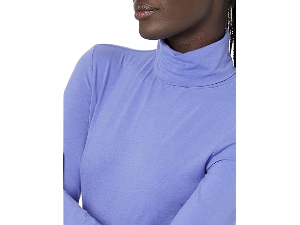 Amazon Essentials Women Long-sleeve Turtleneck Top