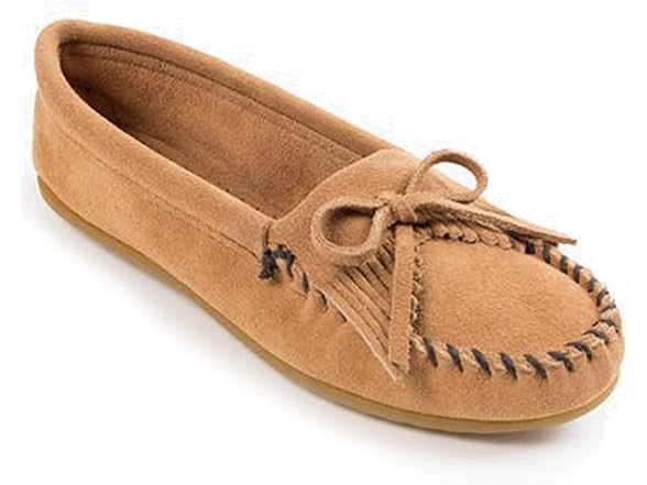 Minnetonka Women's Kilty Suede Hardsole Moccasin