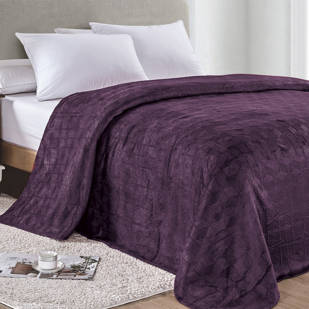 Luxury Home Armani Embossed Microplush Blanket - Gallery 15