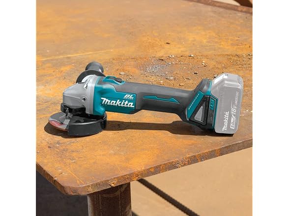 Makita XAG09Z 18V LXT 4-1/2"/5" Cut-Off/Angle Grinder