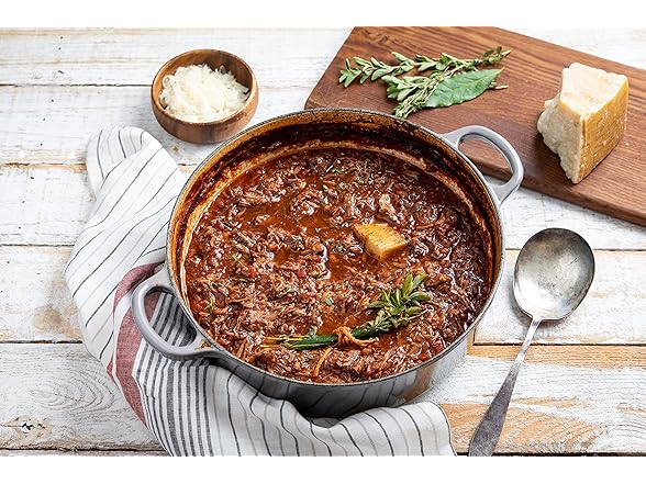 Le Creuset Cast Iron Round Dutch Oven