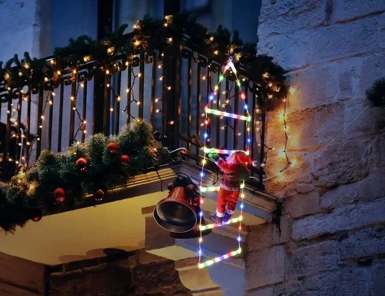 Solava SANTALAD Climbing Santa LED Ladder Lights - Gallery 10