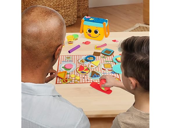 Play-Doh Picnic Shapes Starter Set