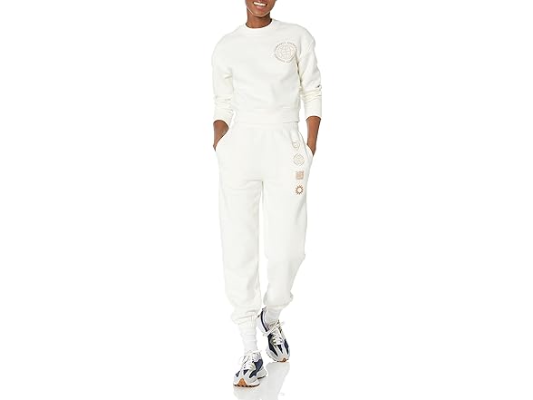Amazon Essentials Women Cropped Drop Sweatshirt