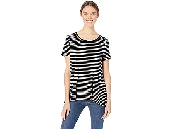 Amazon Essentials Women Relaxed-Fit V-Neck Shirt