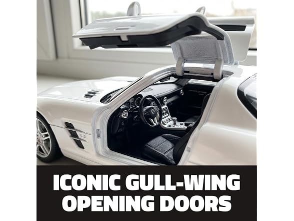 5" Die-Cast Pull Back Mercedes-Benz SLS AMG 12 Pack