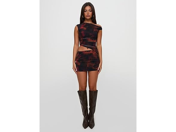 Princess Polly Maribella Set (Size 8)