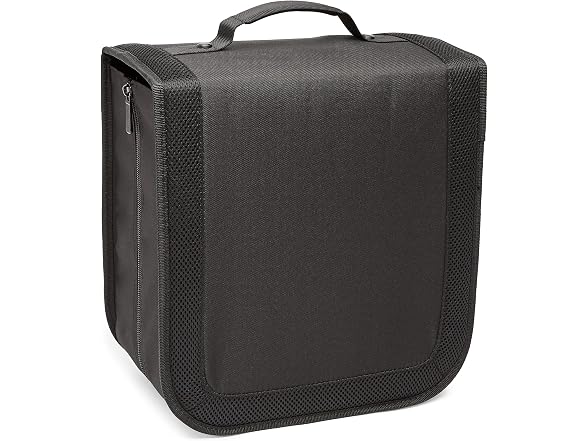 Amazon Basics Polyurethane CD/DVD Binder