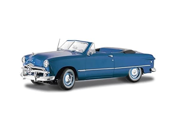 Maisto 1:18 Scale 1949 Ford Diecast Vehicle