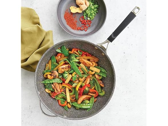 Nordic Ware Verde Ceramic Nonstick 12 Inch Wok