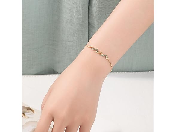 Zvivzhou Daughter Silver Bracelet