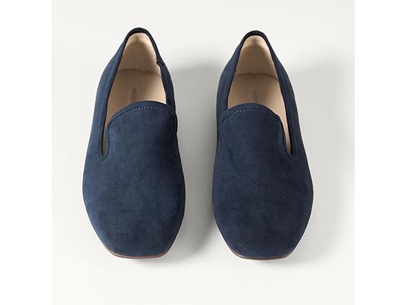 Amazon Essentials Women's Soft Minimal Slip-On Loafer
