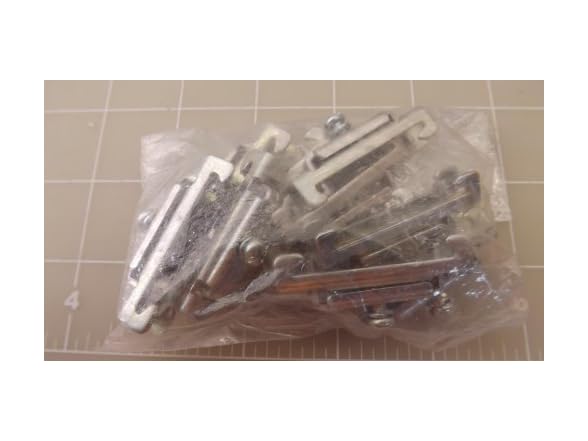  Idec BNL5PN10 Mounting Clips 