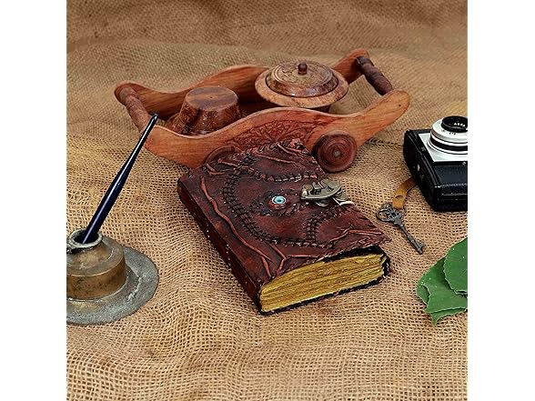 cuero Hocus Pocus Book of Spells