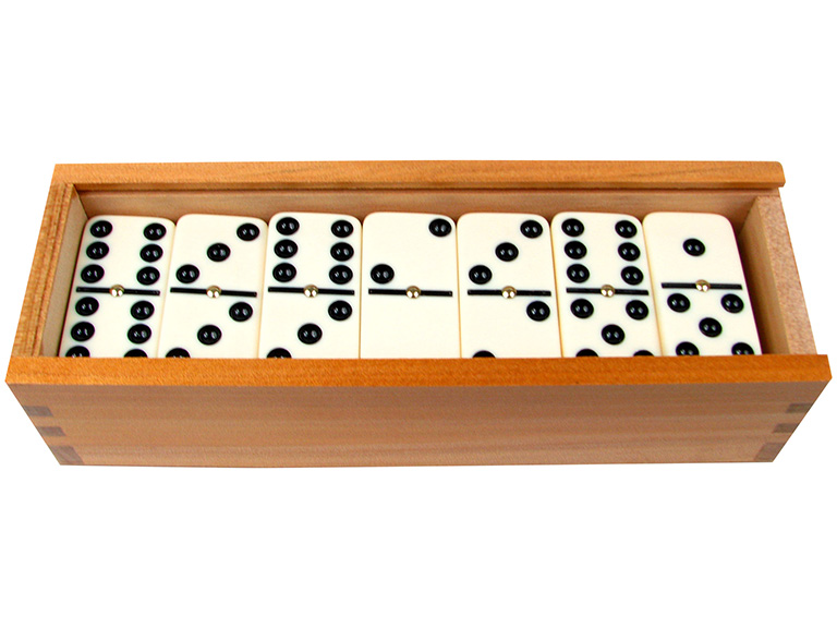 Set of 28 Double Six Dominoes - Gallery 7
