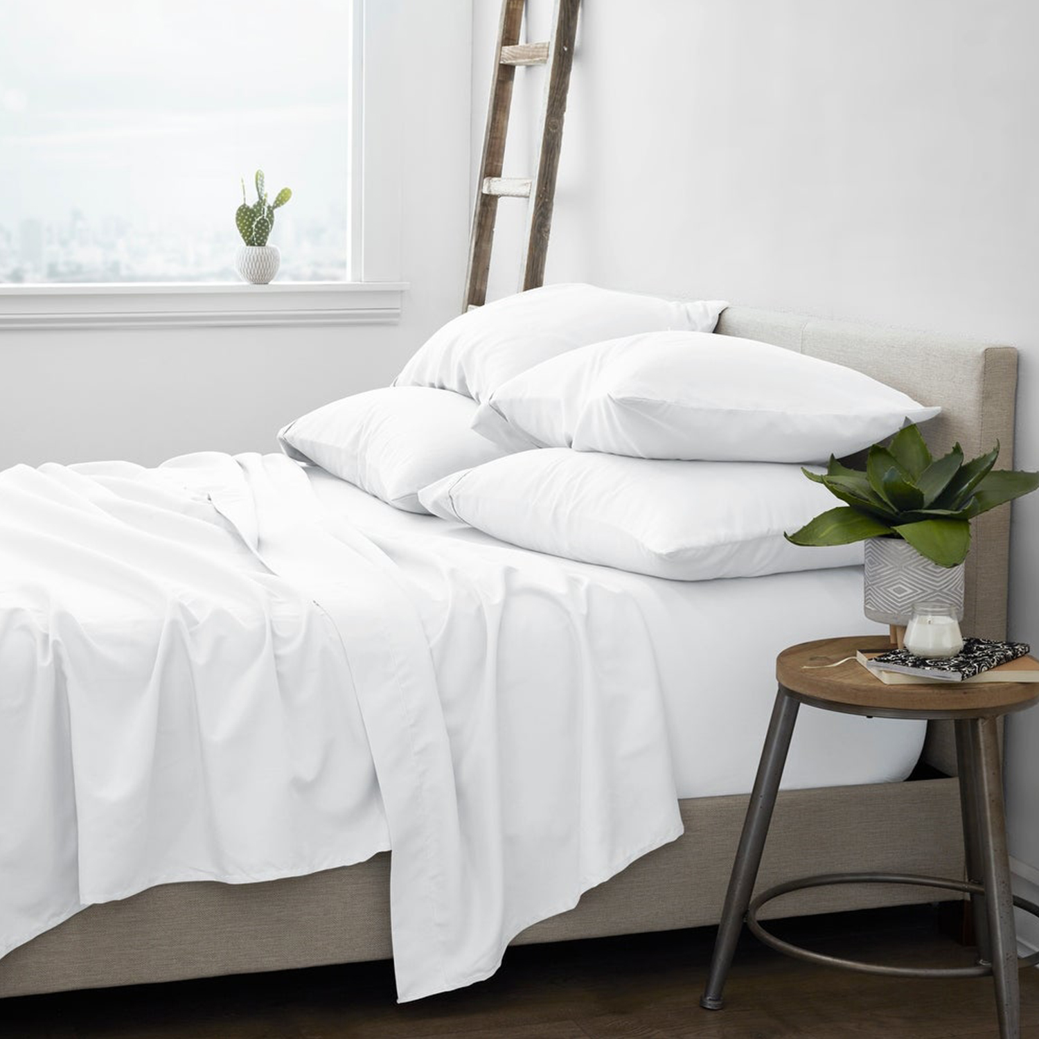 Premium Quality Super Soft Bed Sheet Set - Gallery 42