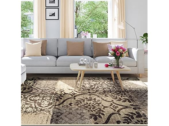 Superior Distressed Abstract Damask Indoor Area Rug (Your Choice)
