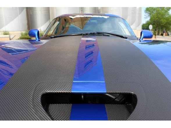 3M 1080 CF12 BLACK CARBON FIBER 5ft x 1ft (5 Film