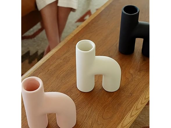Villa Moda Lila Abstract Sculptural Vase