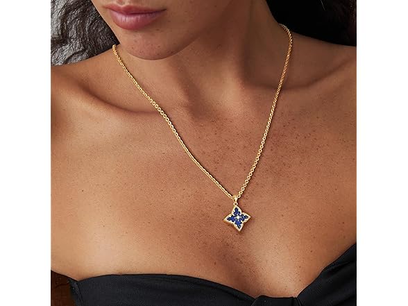 FETTERO Pendant Necklace
