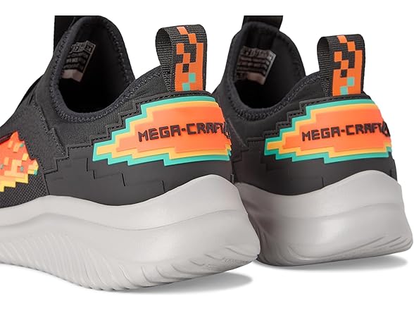 Skechers Boys Ultra Flex 3.0-4K Pointz Sneaker