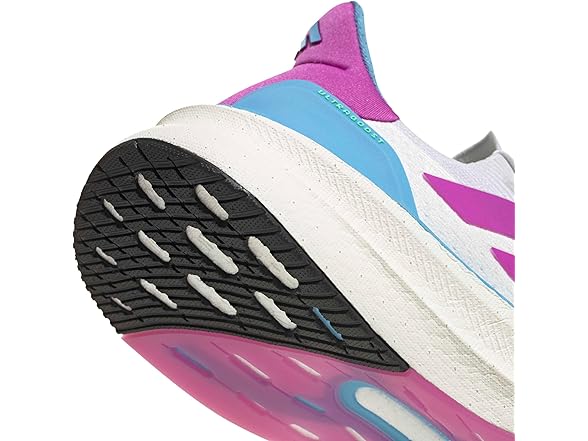 Adidas Women's Ultraboost 5X Running Shoes (11)