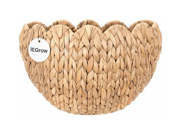 Set of 2 Hanging Basket, Wicker Wall