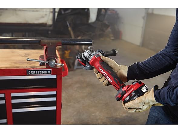 CRAFTSMAN V20 Battery and Charger, 4.0 Ah