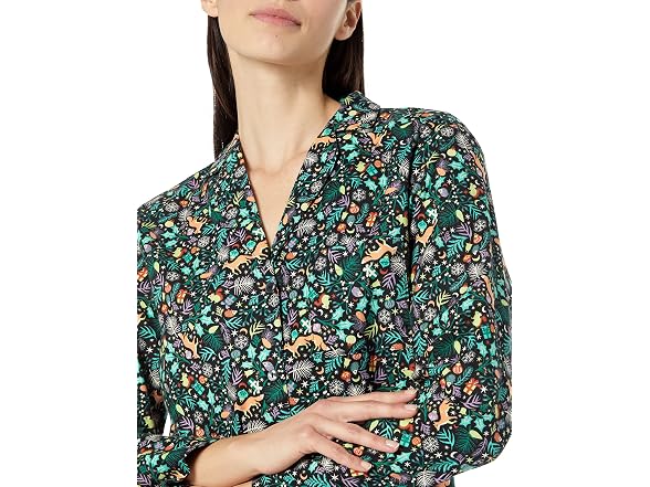 Amazon Essentials Women's Notch Collar Nightgown