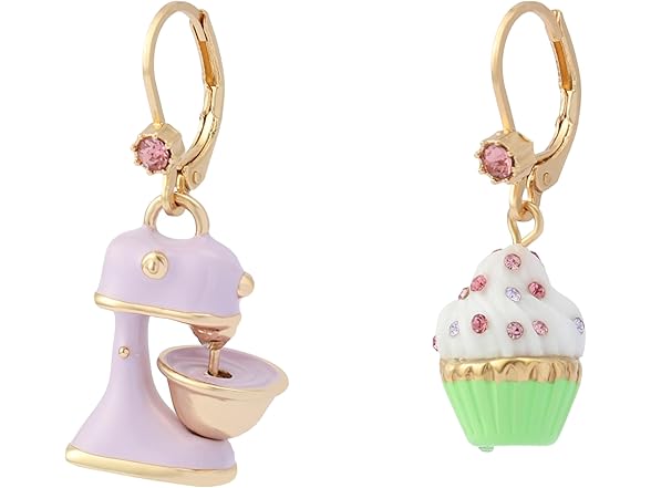 Betsey Johnson Sweetheart Cupcake